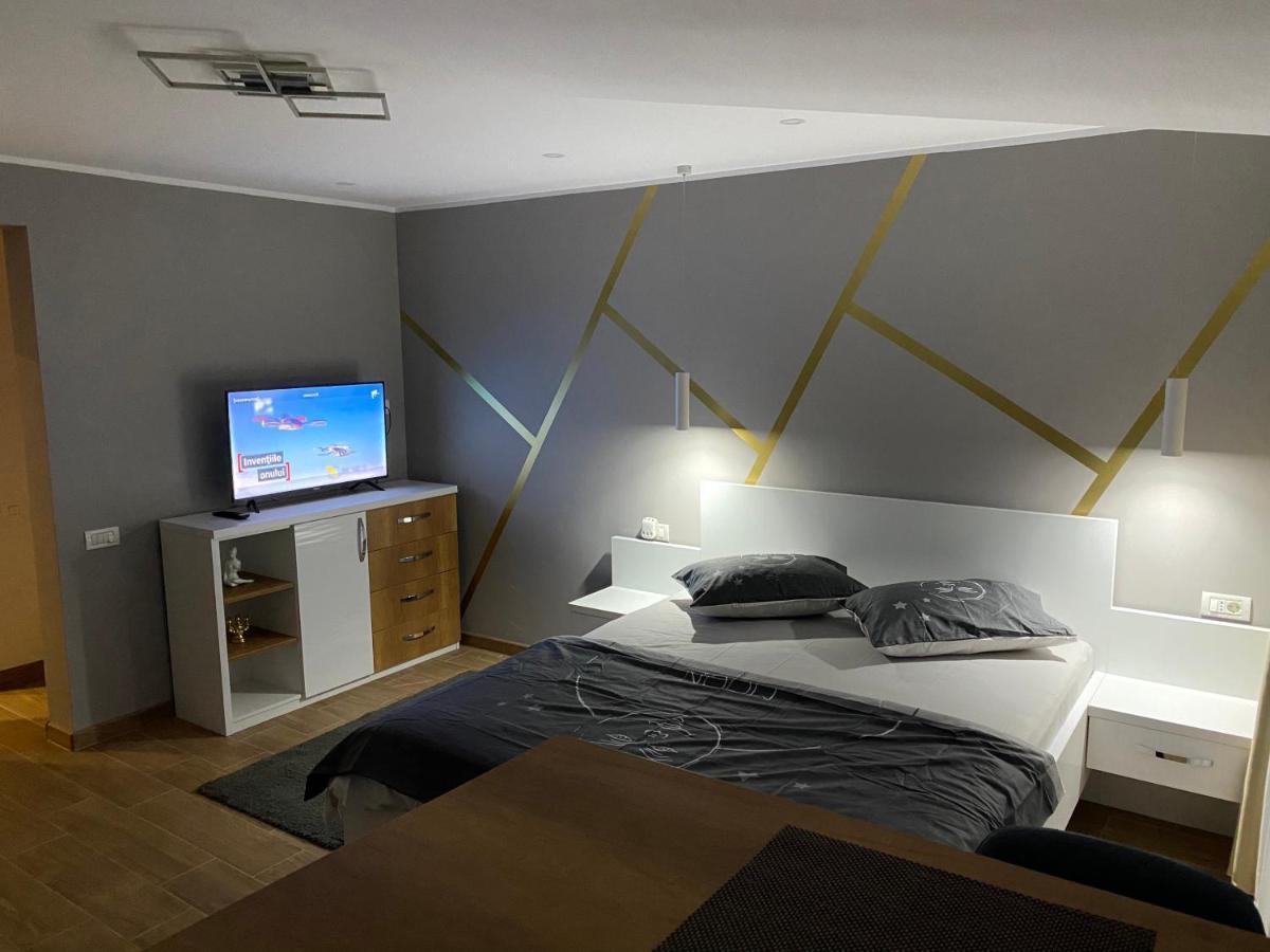 Valivillas Rezidence Bukares Bagian luar foto