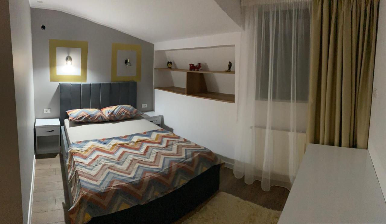 Valivillas Rezidence Bukares Bagian luar foto