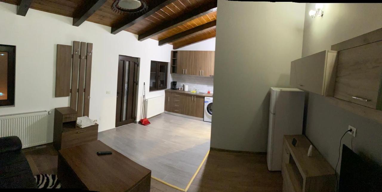 Valivillas Rezidence Bukares Bagian luar foto
